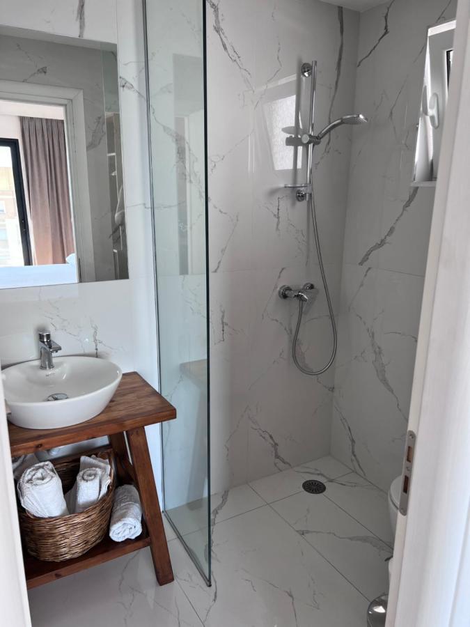 Kanes Bohemian Boutique Hotel Саранде Екстериор снимка