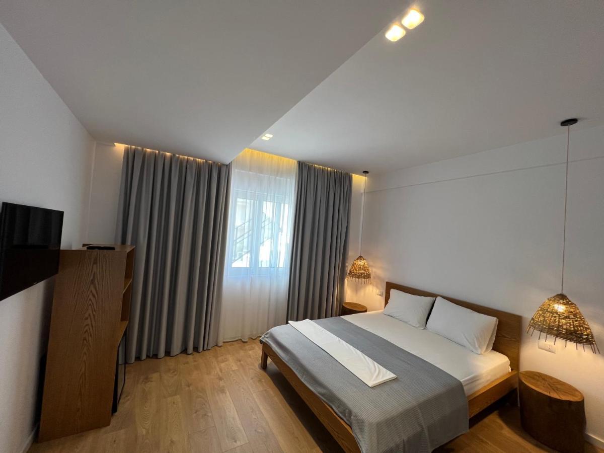 Kanes Bohemian Boutique Hotel Саранде Екстериор снимка