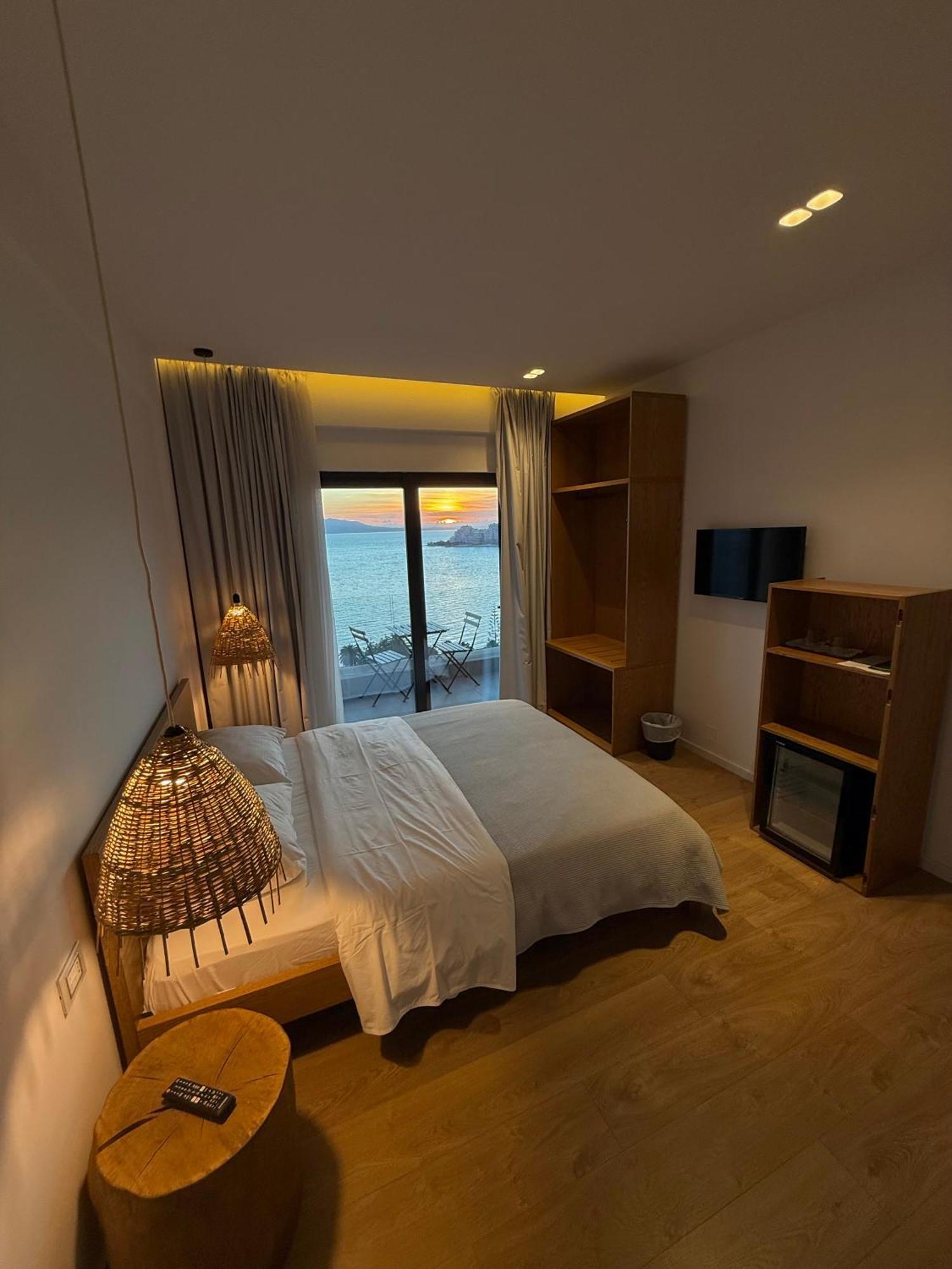 Kanes Bohemian Boutique Hotel Саранде Екстериор снимка